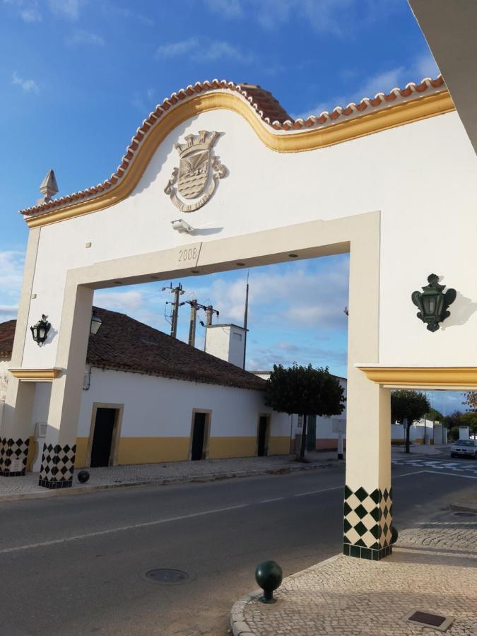 Casa O'Lado Lägenhet Golegã Exteriör bild